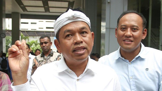 Gubernur Jabar Dedi Mulyadi Usulkan Siswa Bermasalah Dibina di Barak TNI, Menuai Kritik